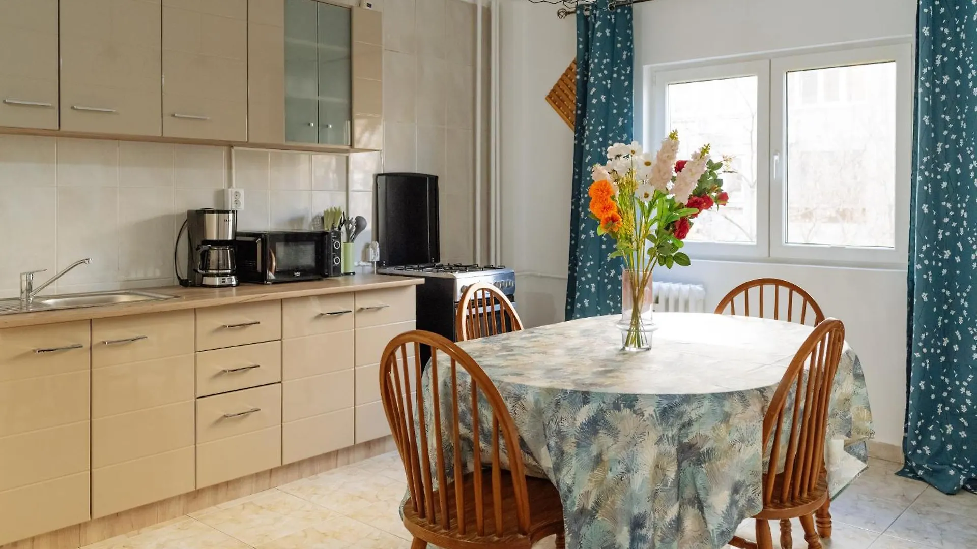 Apartament The Hidden Gem Bukareszt 0*,